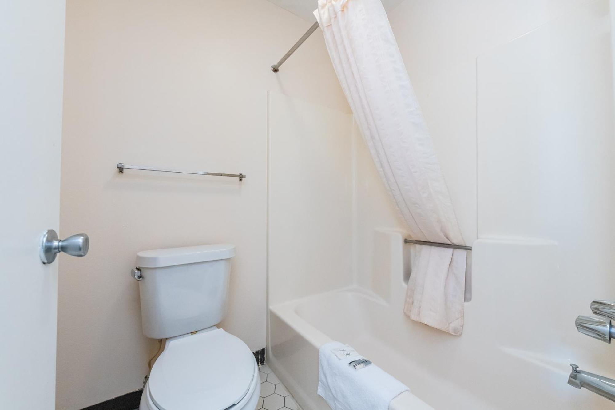 Sunrise Inn Eastman Екстер'єр фото